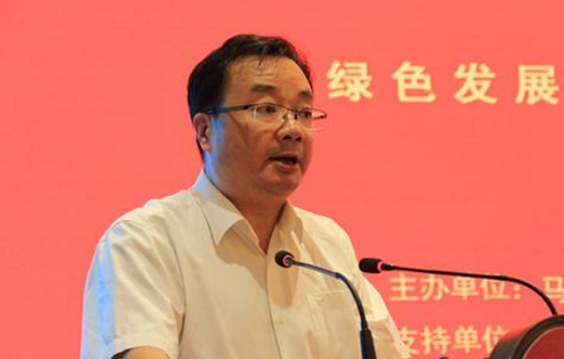 國臺辦經(jīng)濟局局長張世宏致辭